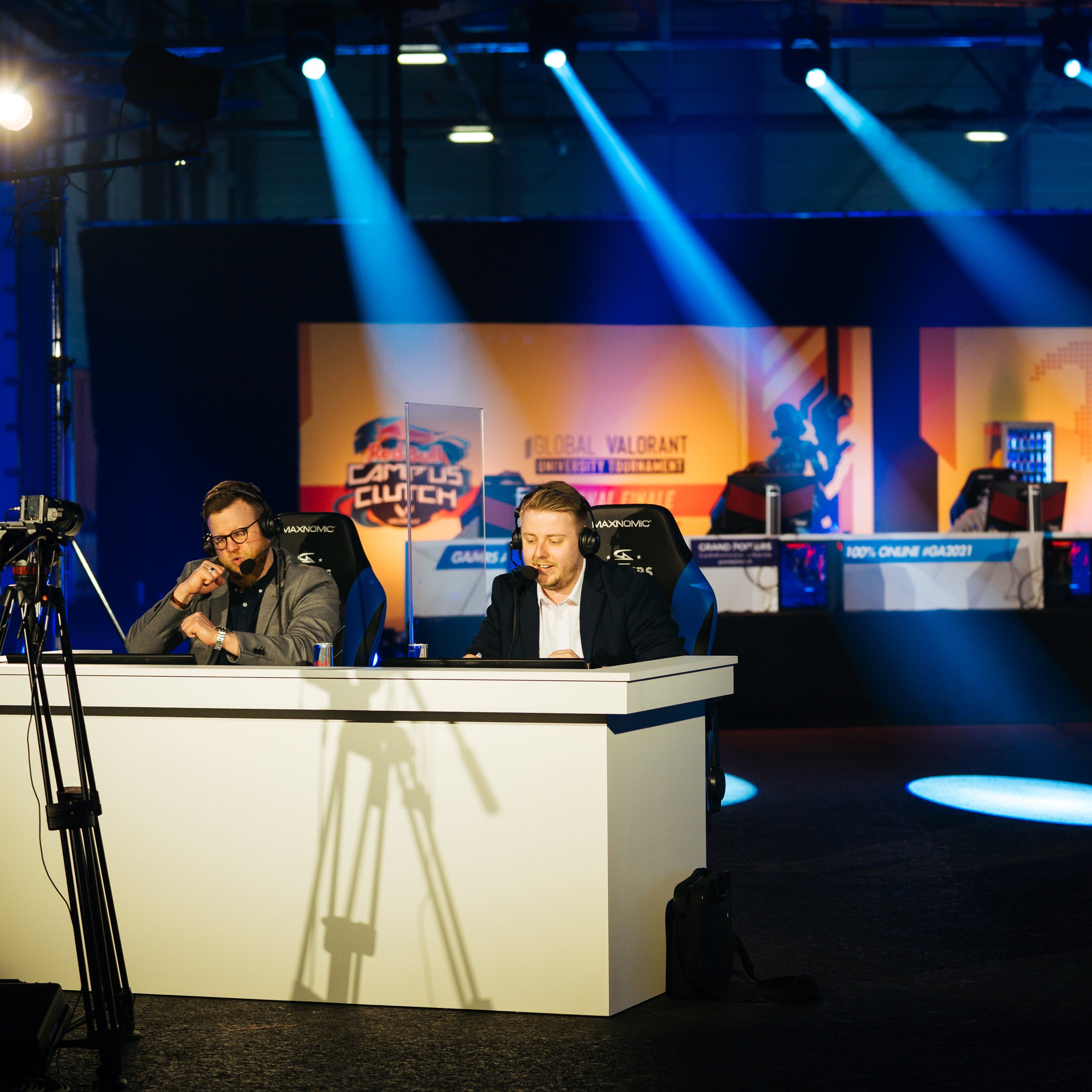 Red Bull Campus Clutch